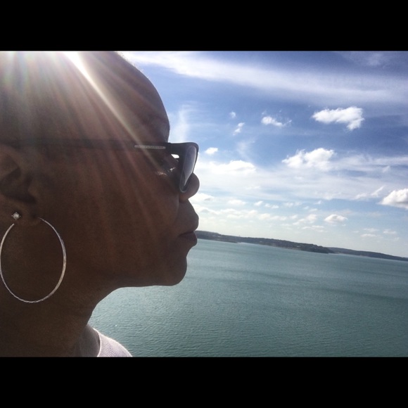 Meet the Posher Other - Meet your Posher, Kimberly